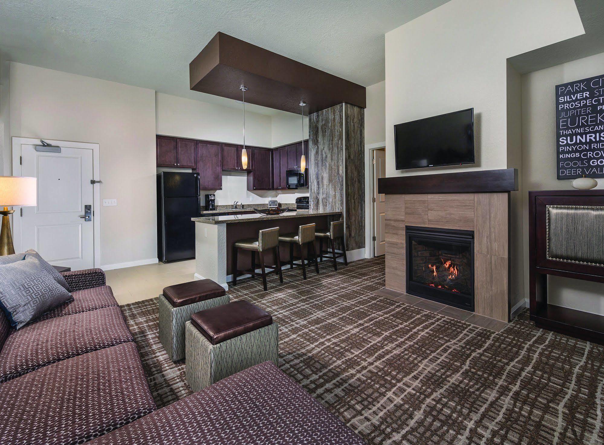 Club Wyndham Park City Bagian luar foto